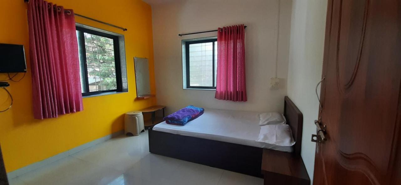 Trimurti Holiday Home Pānchgani Exterior foto